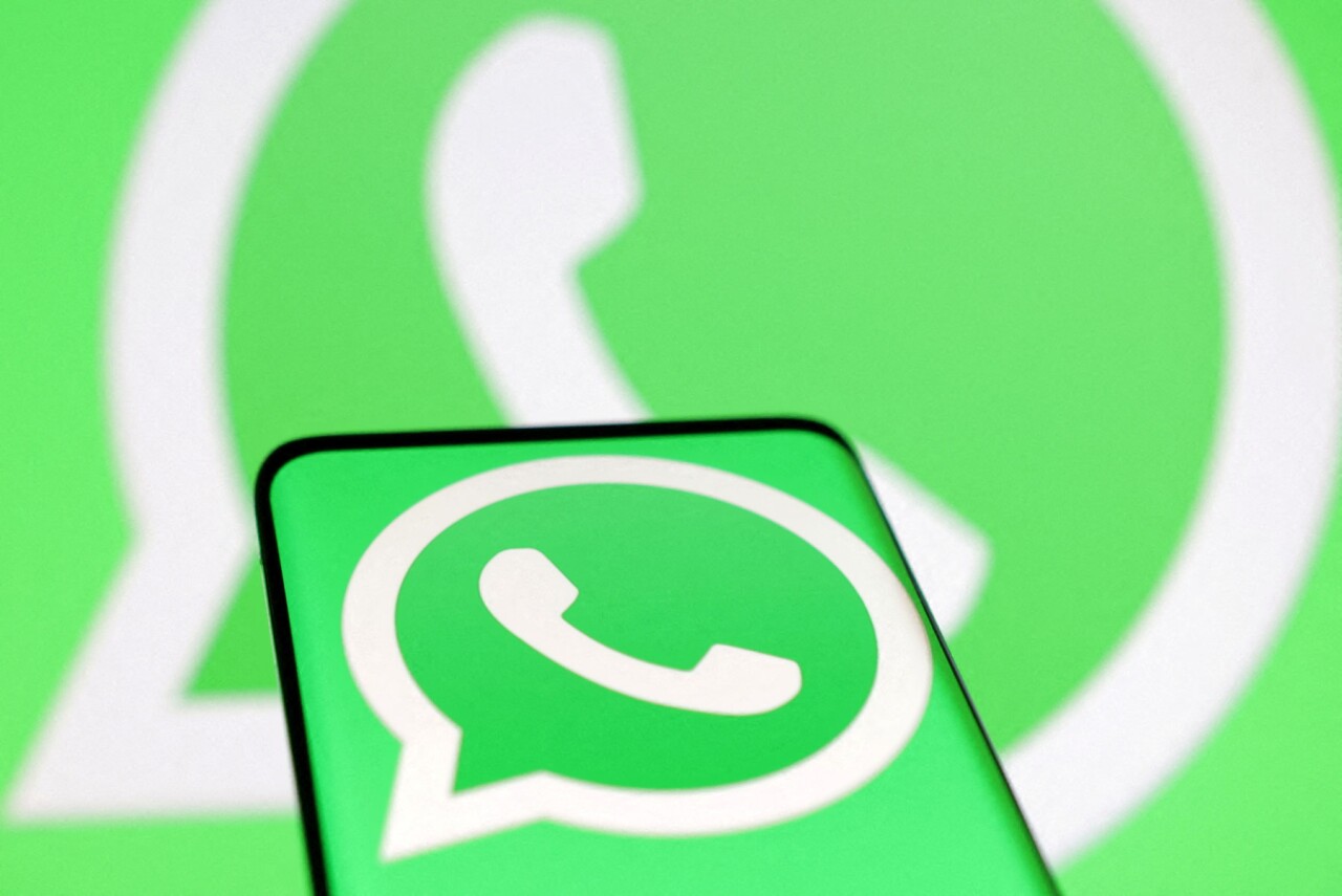 How do we know which person we talk to the most on WhatsApp?