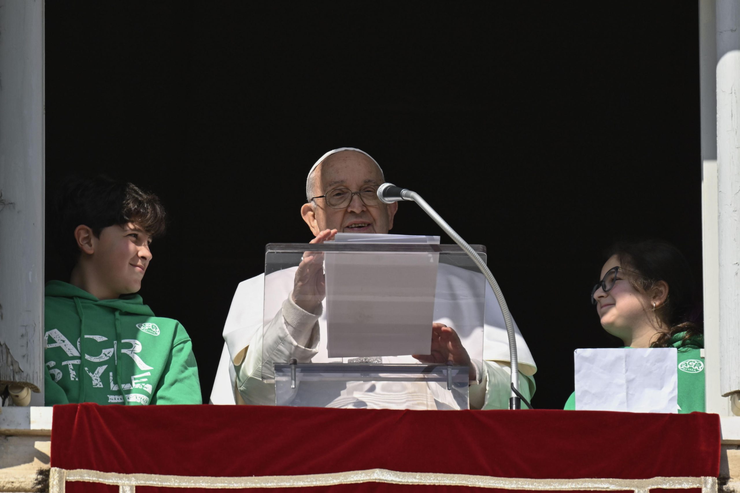 El Papa Francisco Pide Parar "el Desastre De La Guerra" Y Escuchar El ...