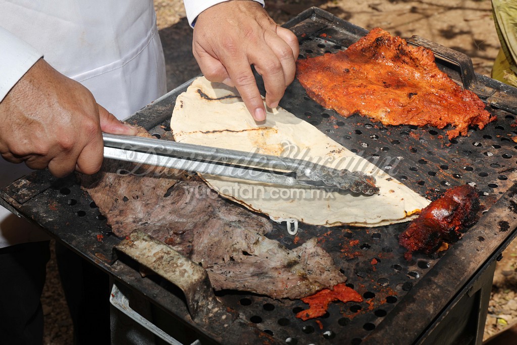 Study reveals that men do eat more meat than women