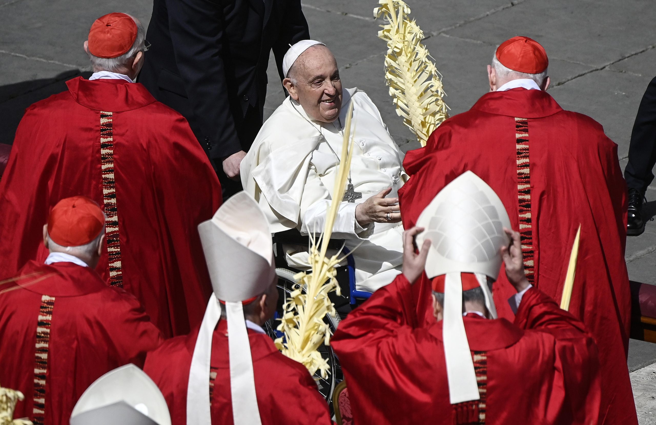 El papa Francisco encabeza la celebración del Domingo de Ramos en el ...