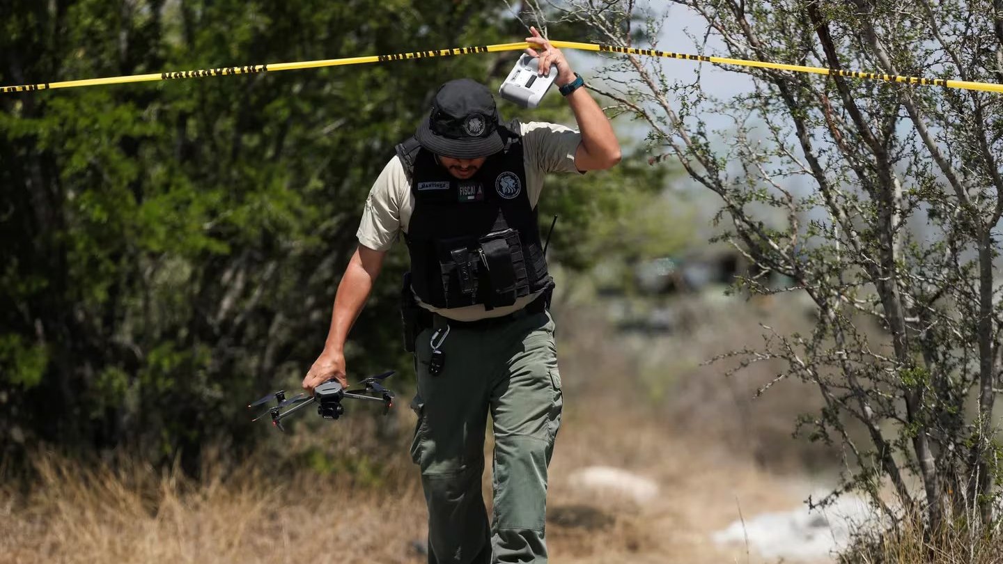 Armed group kidnaps 12 bricklayers in Nuevo León