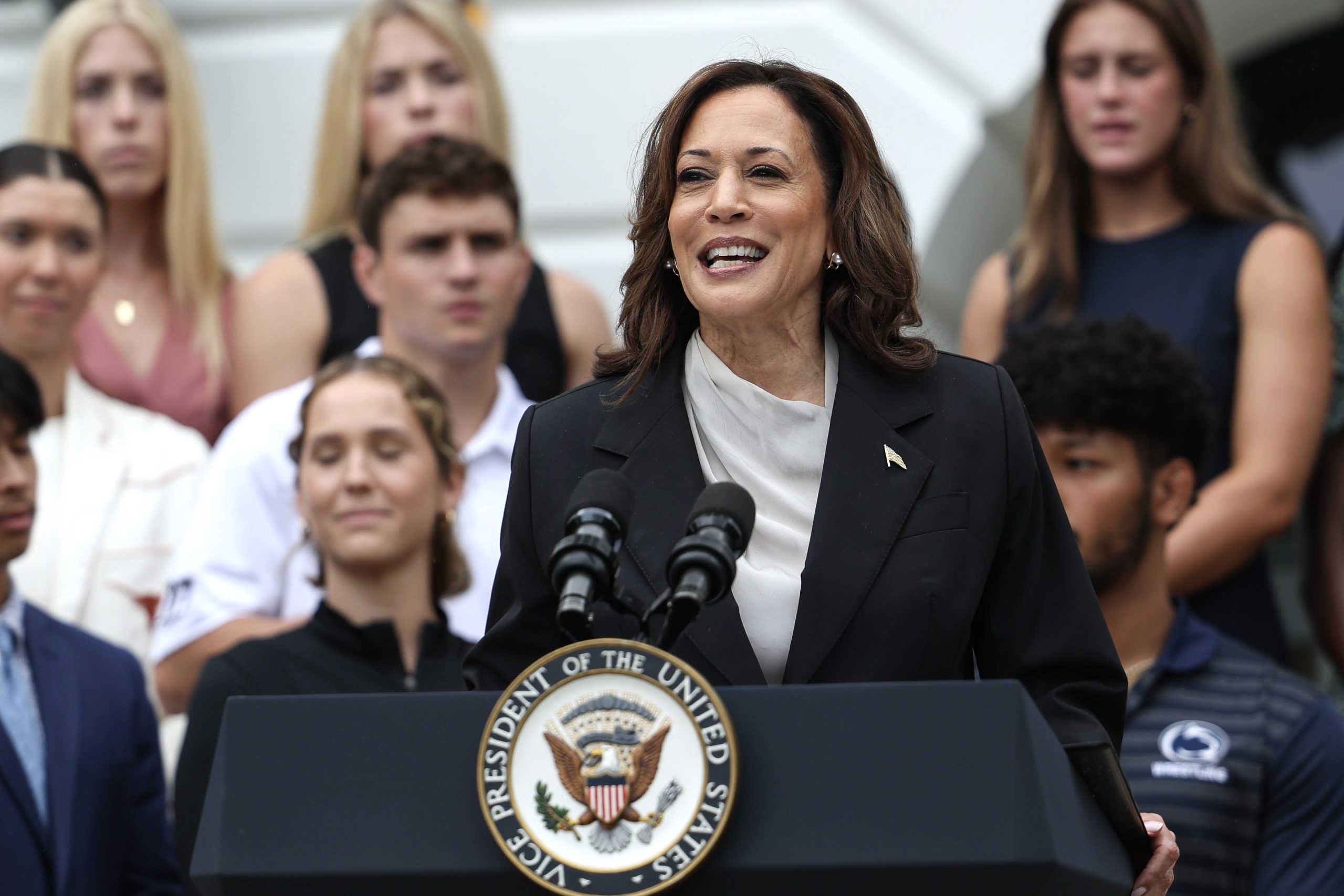 Nancy Pelosi endorses Kamala Harris as Democratic presidential candidate