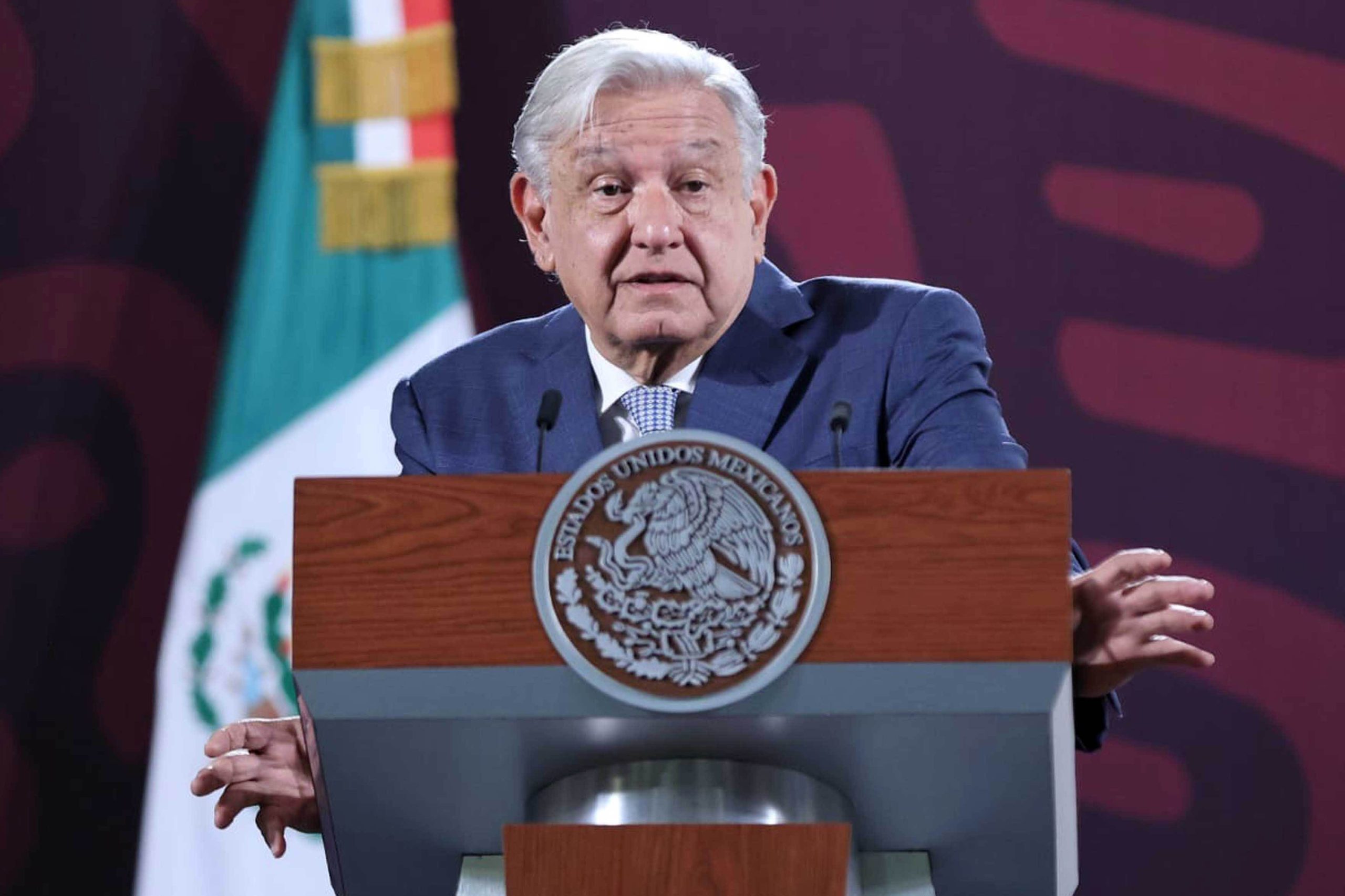 Lopez Obrador criticizes The New York Times for article against Donald Trump