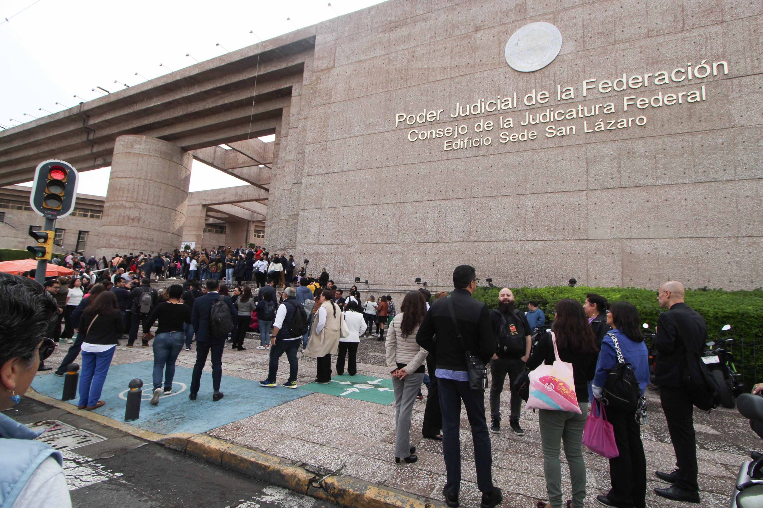 Judges and magistrates will join the national strike in the Judiciary. What did AMLO say?