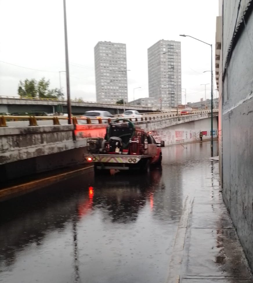 There is a yellow and orange alert for heavy rains in CDMX